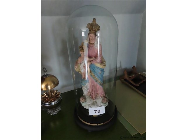 Stolp met gipsen beeld - afbeelding 1 van  3