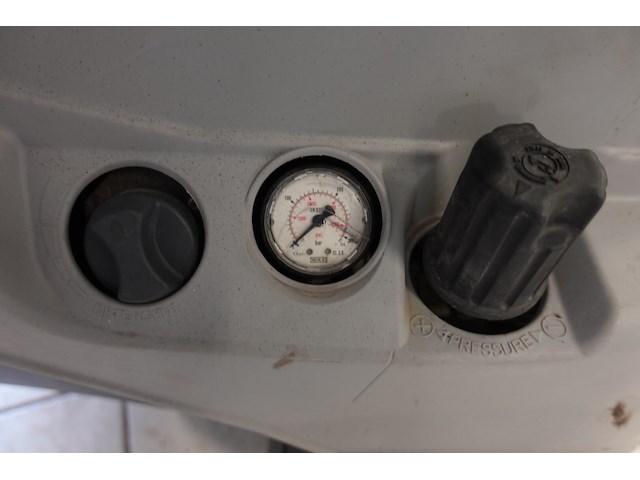 Stomer/hogedrukreiniger comet - afbeelding 5 van  7