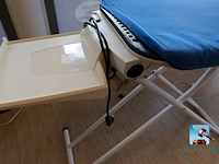 Stoomgenerator met strijktafel - afbeelding 10 van  12