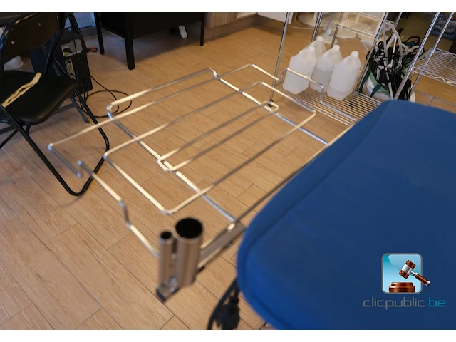 Stoomgenerator met strijktafel - afbeelding 3 van  7