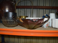 Stoommop black&decker, schrobborstel en aftrekker, personenweegschaal soehnle, pvc wasmand, diverse bloempotten en schalen - afbeelding 10 van  11