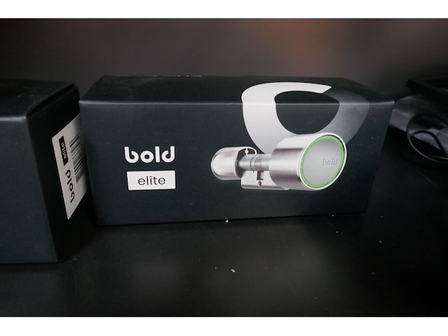 Stopcontact-kachel + connect en clickers - afbeelding 5 van  5