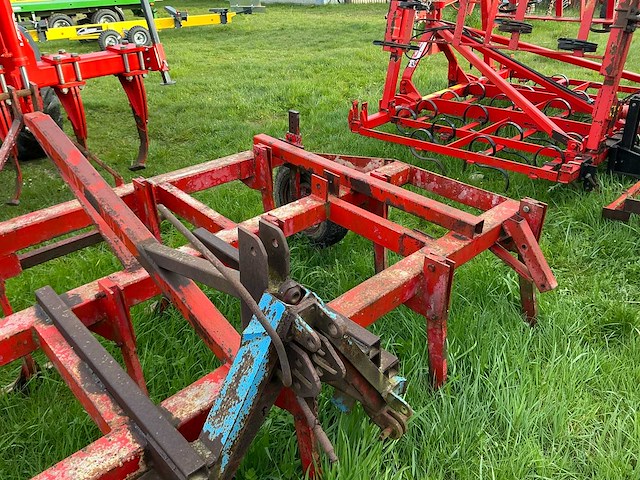 Stoppelbewerker cultivator - afbeelding 9 van  17