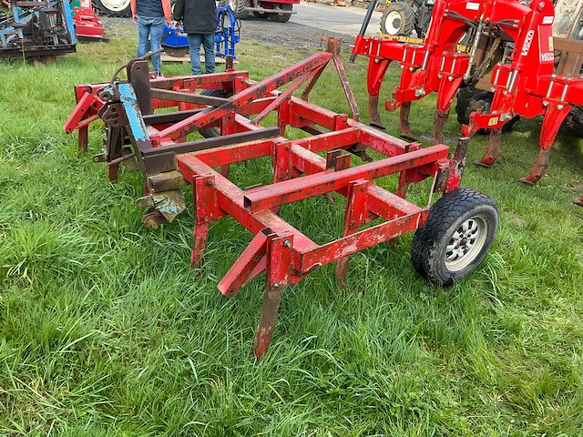 Stoppelbewerker cultivator - afbeelding 14 van  17