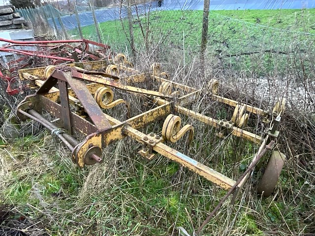 Stoppelcultivator-grondbewerkmachine - afbeelding 1 van  4