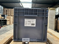 Storage moving plastic crate ± 40x30x28 - afbeelding 2 van  4