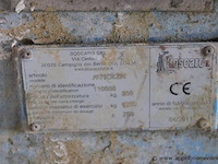 Stortbak boscaro, a-750lzn, 750l, 1250 kg hefcapaciteit, bouwjaar 2011 - afbeelding 2 van  2