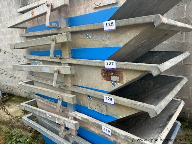 Stortbak eichinger 750l, bouwjaar 2015, serienummer 3051830 - afbeelding 1 van  2