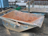 Stortbak, fe, 750 liter