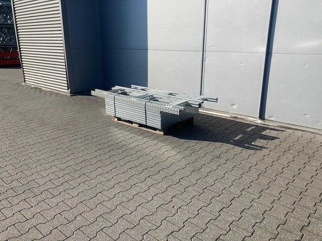 Stow - ongebruikt - legbordstelling 5x25 - afbeelding 5 van  5