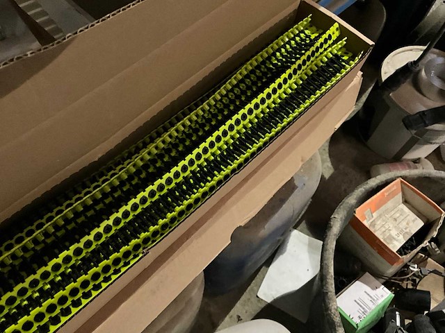 Stow magazijnstelling met inhoud - afbeelding 7 van  9