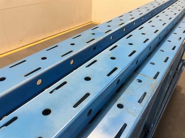 Stow op - palletstelling - pallet racking - afbeelding 2 van  4