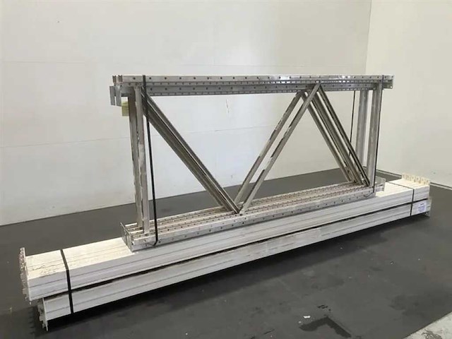 Stow op - palletstelling - storage racking - afbeelding 4 van  4