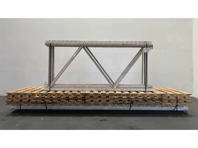 Stow op - palletstelling - storage racking - afbeelding 4 van  4