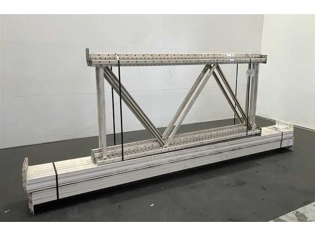 Stow op - palletstelling - storage racking - afbeelding 1 van  4