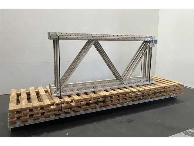 Stow op - palletstelling - storage racking - afbeelding 1 van  4