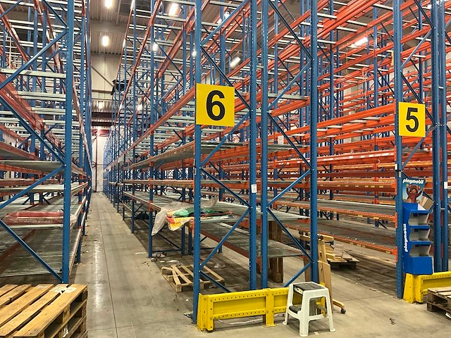 Stow palletstelling - afbeelding 1 van  5