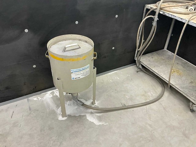 Straalcabine - afbeelding 12 van  13