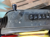 Straatveegmachine nilfisk + hydraulische veegborstel - afbeelding 7 van  29