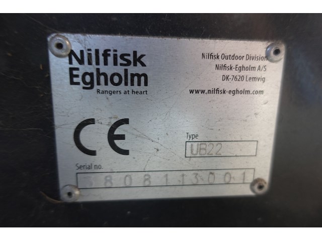 Straatveegmachine nilfisk + hydraulische veegborstel - afbeelding 16 van  29