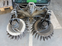 Straatveegmachine nilfisk + hydraulische veegborstel - afbeelding 27 van  29