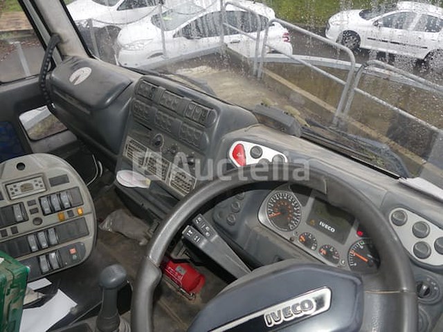 Straatveger iveco eurocargo ml150e21 (2005-103,192 km-vin:460011233) - afbeelding 22 van  28