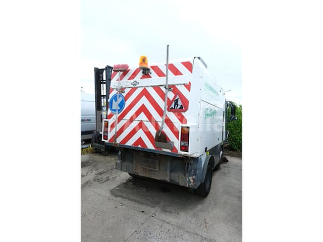 Straatveger ravo 540 sth (2009-2.436 uur - vin:xl95f4h4c80020445) - afbeelding 8 van  35