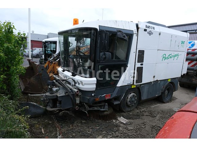 Straatveger ravo 540 sth (2009-2.436 uur - vin:xl95f4h4c80020445) - afbeelding 11 van  35