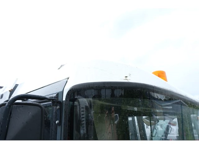 Straatveger ravo 540 sth (2009-2.436 uur - vin:xl95f4h4c80020445) - afbeelding 29 van  35