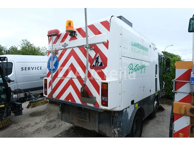Straatveger ravo 540 sth (2009-2.436 uur - vin:xl95f4h4c80020445) - afbeelding 31 van  35