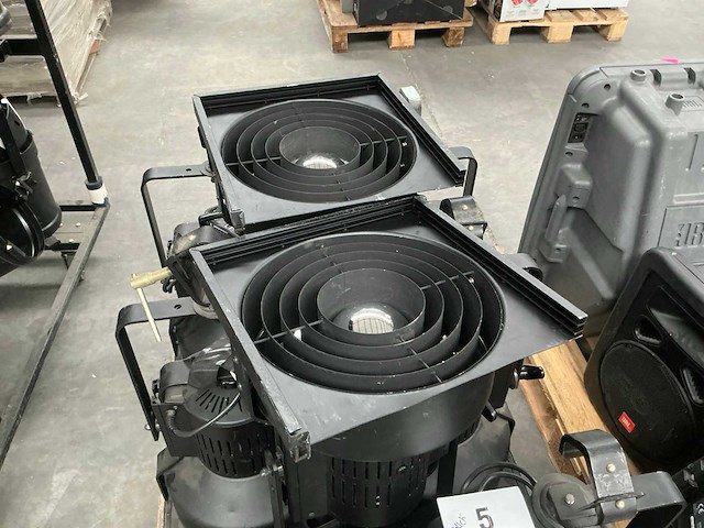 Strand lighting - beamlite 22 100 10 - beamlight (8x) - afbeelding 2 van  5