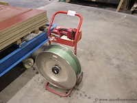 Strapping tool bosch, h46a 16, 18v, met accu, met rol groene band, op trolley, werking niet gekend - afbeelding 1 van  4