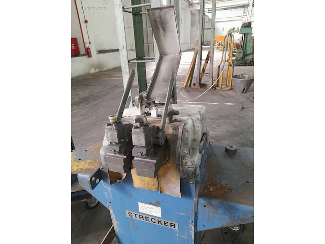 Strecker stomplasapparaat type 2a (12 kva) serienummer 46869... - afbeelding 2 van  7