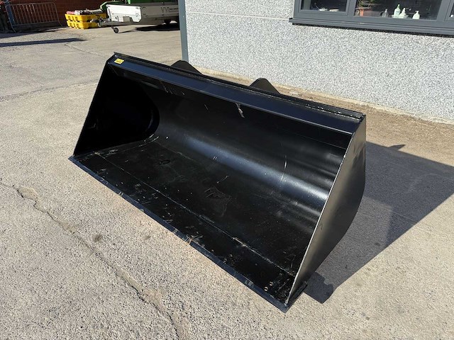 Strickland - nieuw - schepbak - manitou - afbeelding 8 van  10