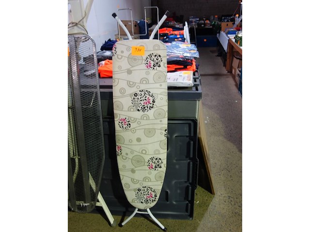 Strijkplank - afbeelding 1 van  1