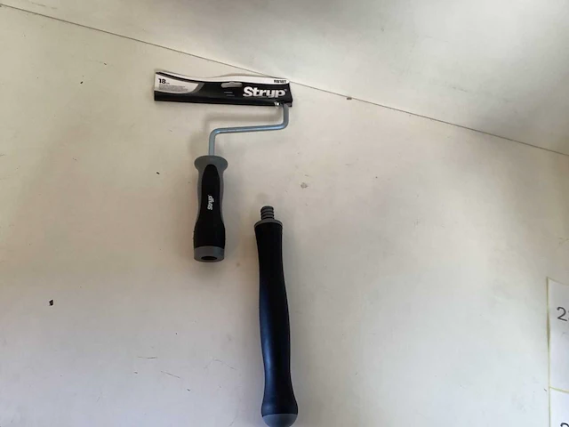 Strijp verfrollergrip. 18 cm (24x) - afbeelding 4 van  5