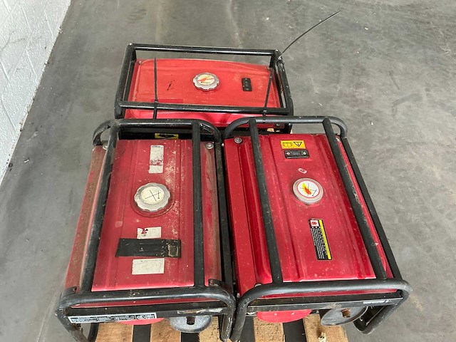 Stroomgenerator (3x) - afbeelding 8 van  8