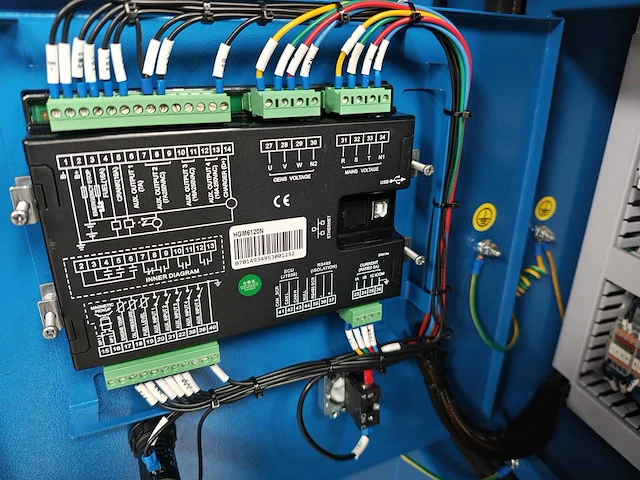 Stroomgenerator 50kv diesel - afbeelding 17 van  26