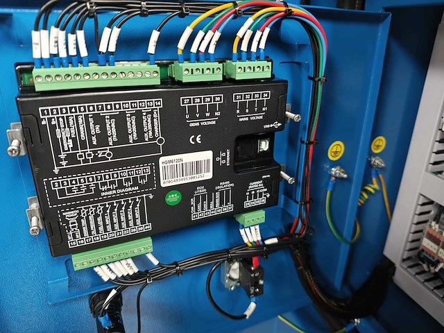 Stroomgenerator 50kv diesel - afbeelding 17 van  26