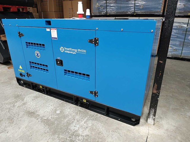 Stroomgenerator 50kv diesel - afbeelding 12 van  26