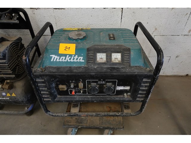 Stroomgenerator makita - afbeelding 2 van  8