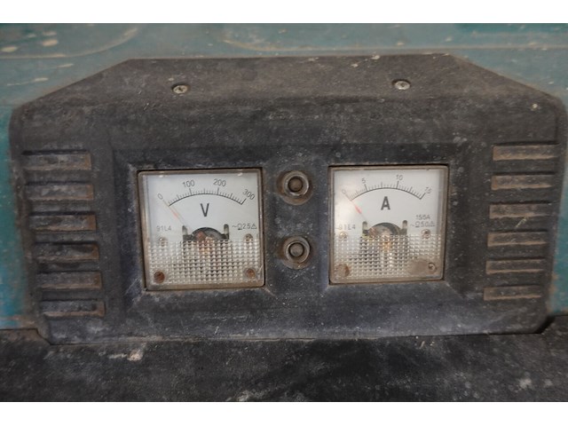 Stroomgenerator makita - afbeelding 5 van  8