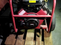 Stroomgenerator op wielen - afbeelding 1 van  4