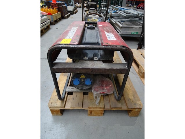 Stroomgenerator pramac - afbeelding 3 van  5