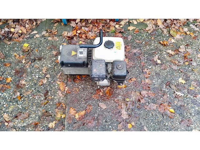 Stroomgenerator - afbeelding 1 van  3