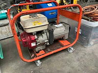 Stroomgenerator