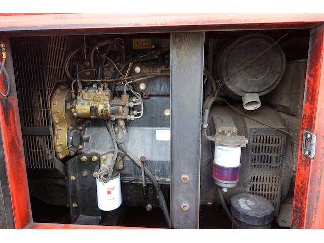 Stroomgroep perkins + stroomverdeler - afbeelding 16 van  21