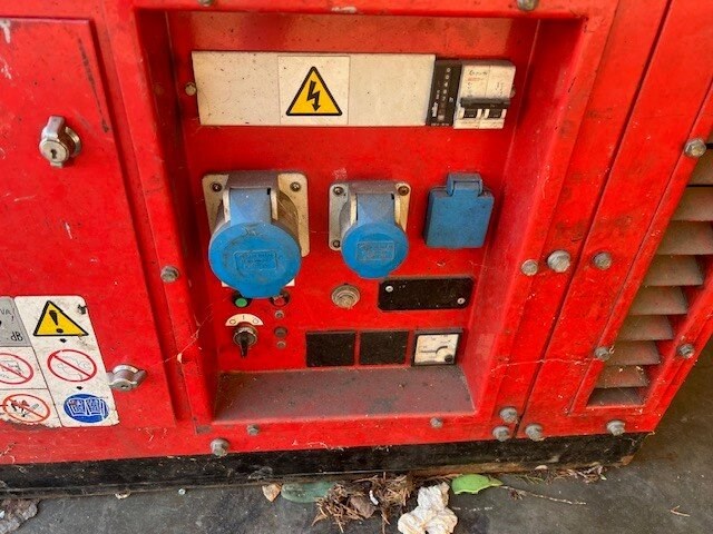 Stroomgroep rode kleur europower, werking onbekend (1) - afbeelding 8 van  11