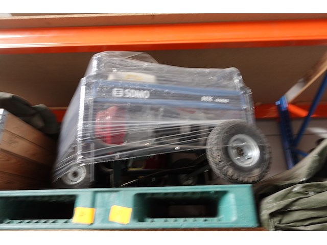 Stroomgroep sdmo - afbeelding 1 van  1
