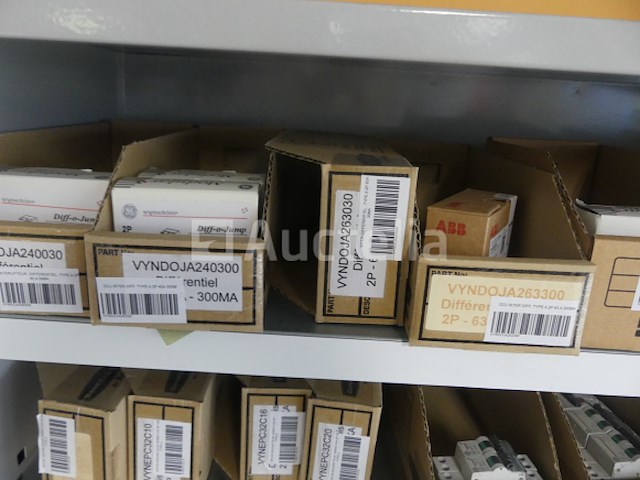 Stroomonderbrekers, contactoren, siertjes, enzovoort. - afbeelding 12 van  20